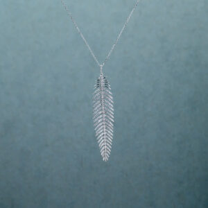 Silver feather necklace 