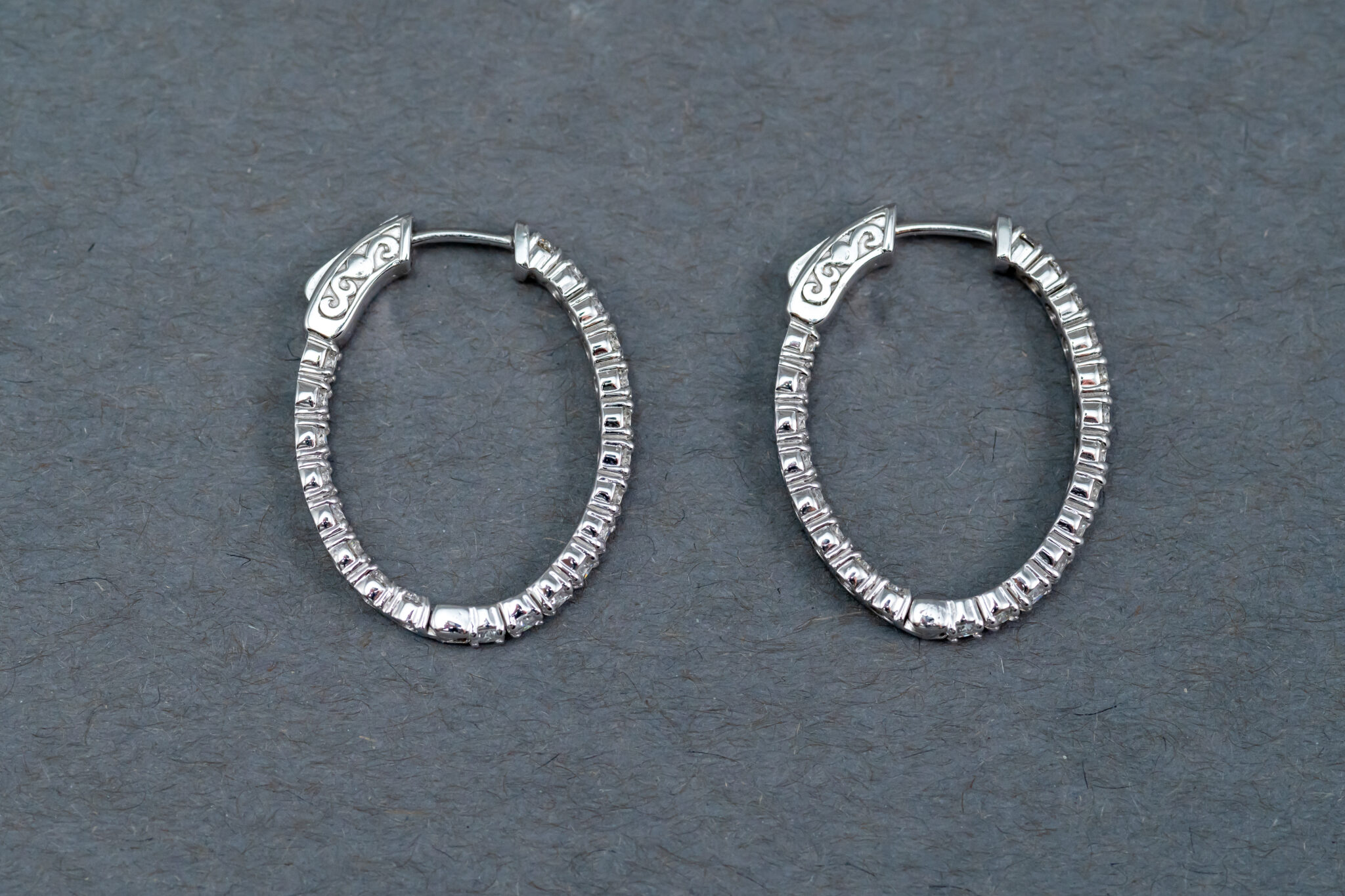 14K White Gold Diamond Oval Shape Hoops - Fuenfer Jewelers