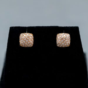 A 14k Rose Gold Diamond stud earrings 