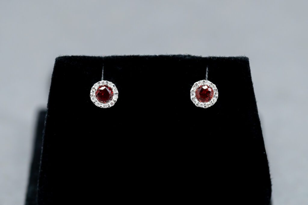 14k White Gold Garnet and Diamond stud cluster earring