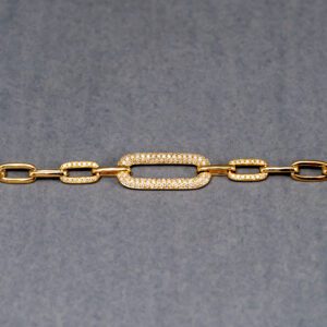 A close up of the chain link bracelet
