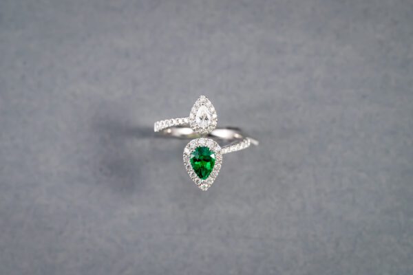 18K White Gold Emerald and Diamond Ring