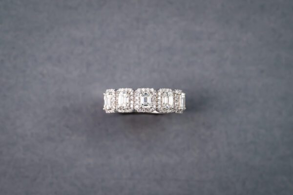 14k White Gold Diamond Band