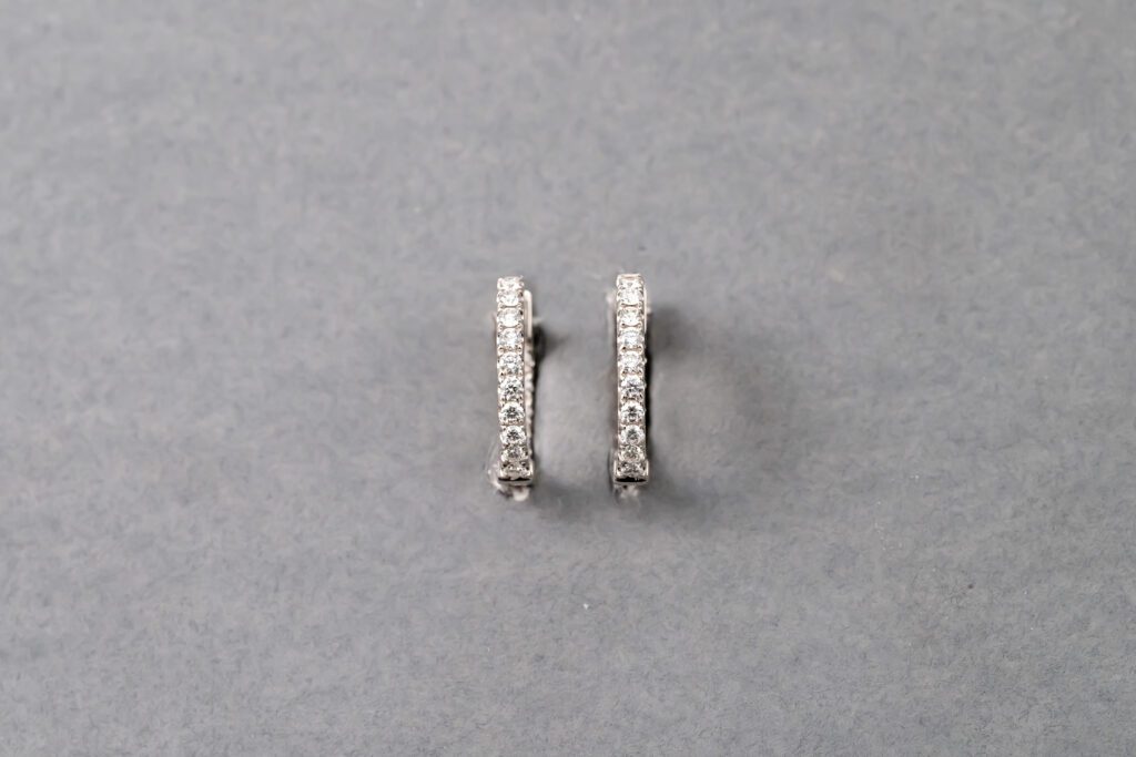 18k White Gold Diamond Hoop Earrings