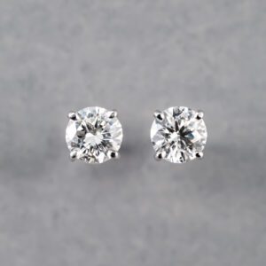 14k White Gold Diamond Stud Earrings