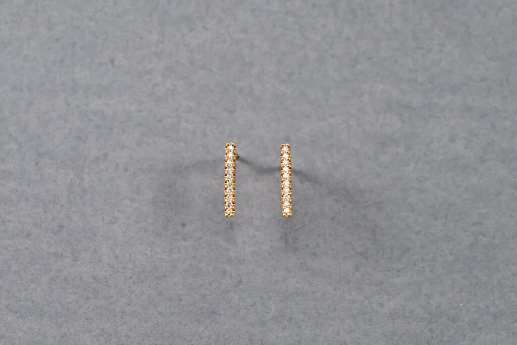 14k Yellow Gold Diamond Bar Stud Earrings