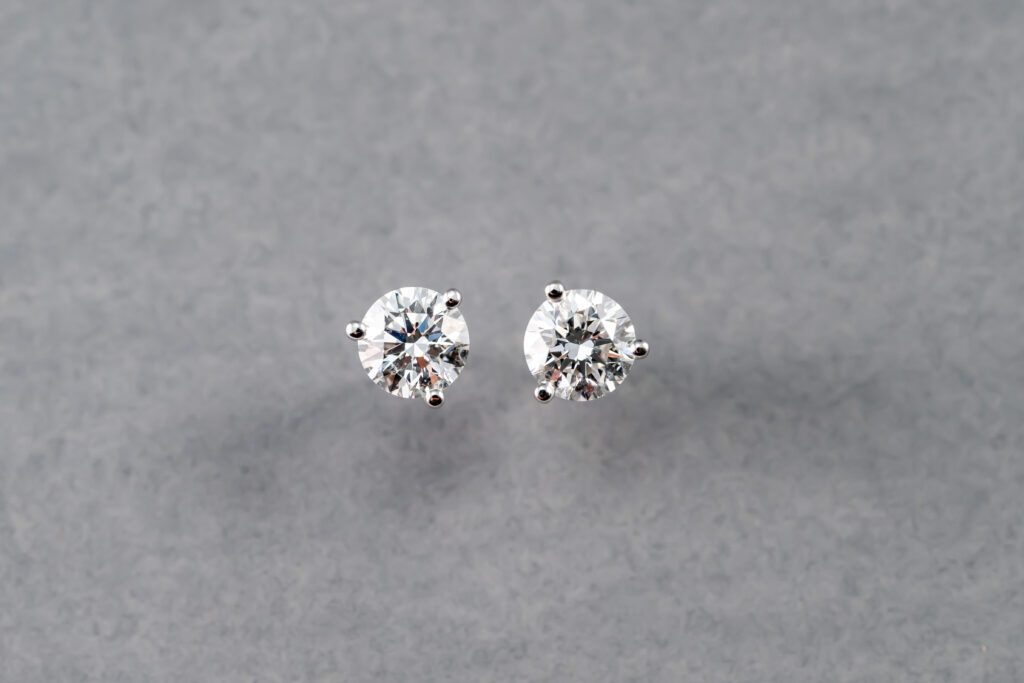 14k White Gold Diamond Lab Grown Stud Earrings