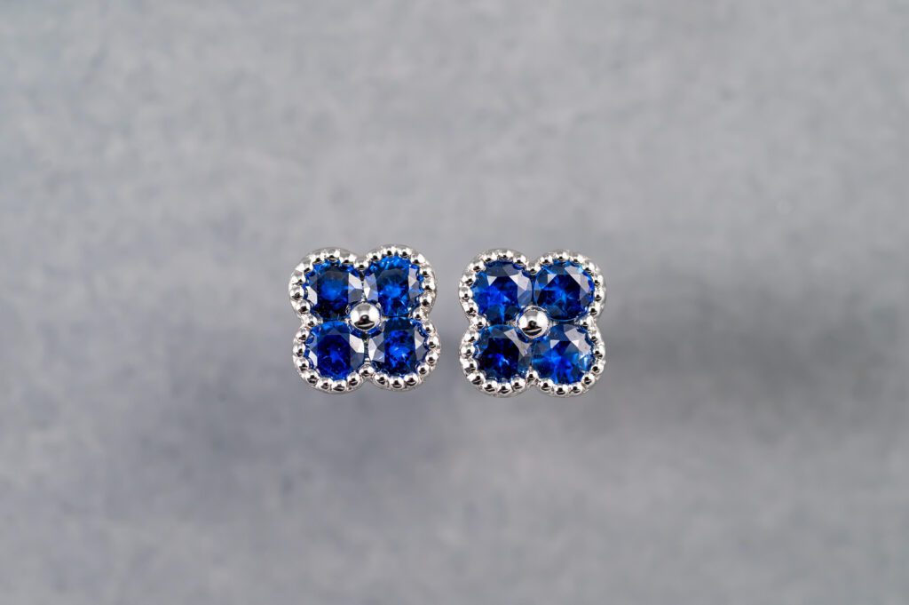 14k White Gold Sapphire Clover Stud Earrings