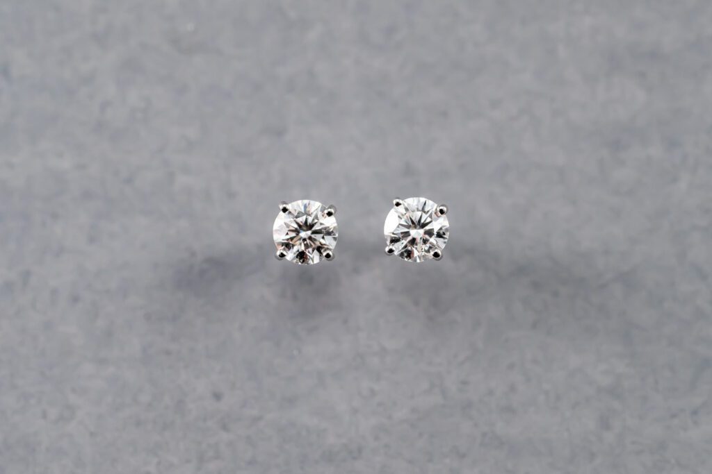 14K White Gold Diamond Stud Earrings