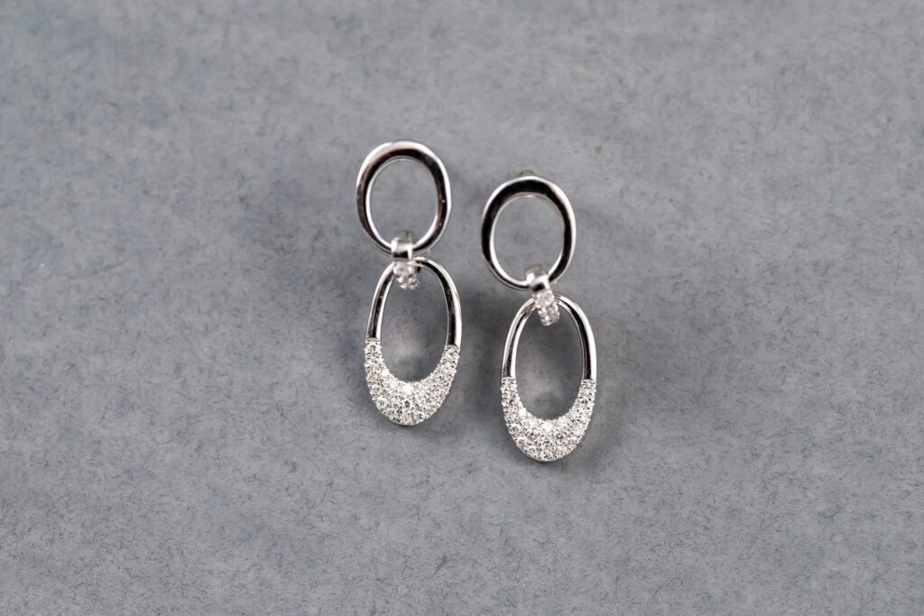 14k White Gold Diamond Hanging Earrings