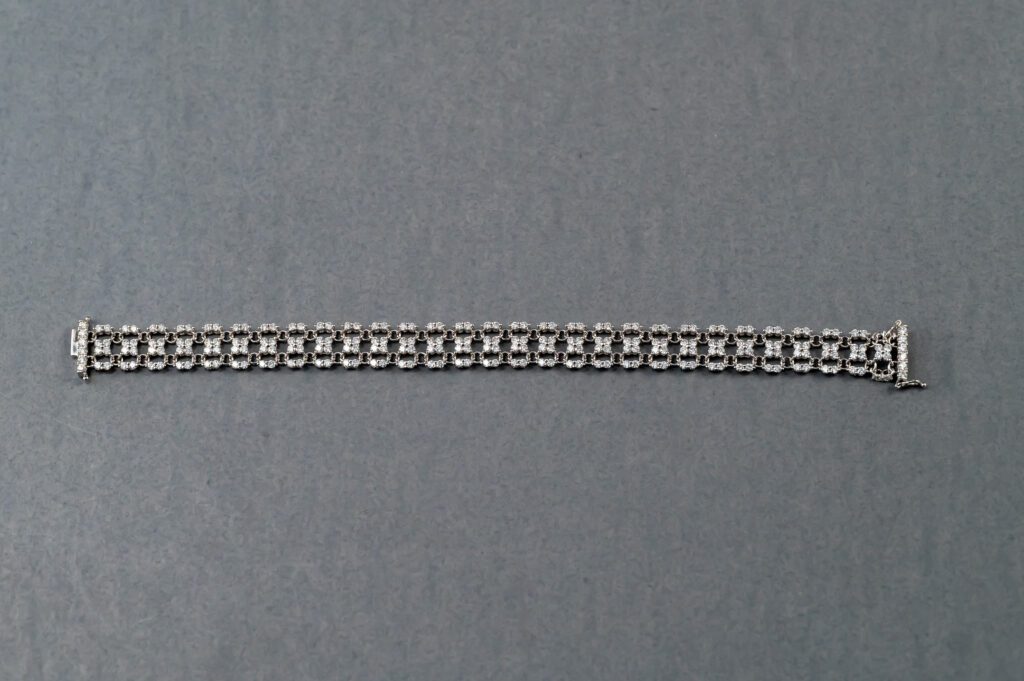 18k White Gold Diamond Bracelet