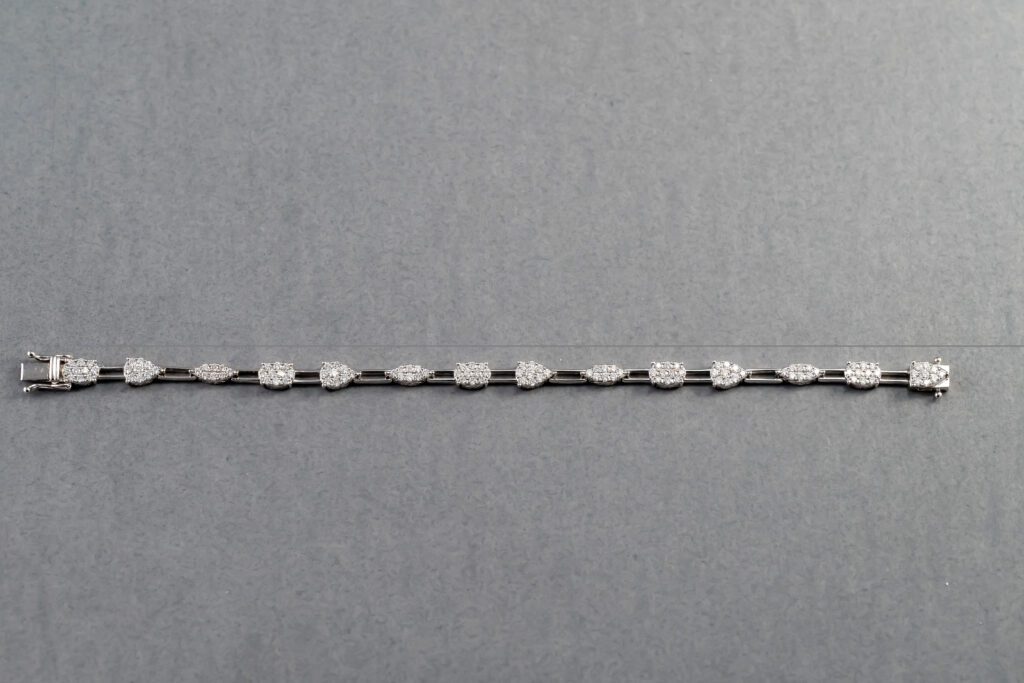 14k White Gold Diamond Bracelet