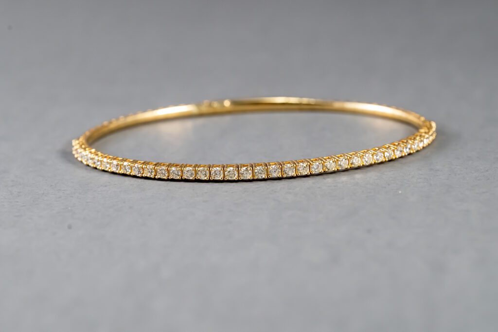 14k Yellow Gold Diamond Flexible Bangle Bracelet