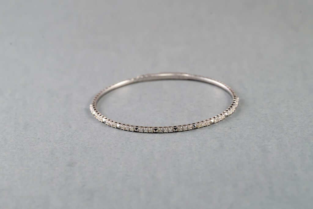 14k White Gold Diamond Flexible Bangle Bracelet