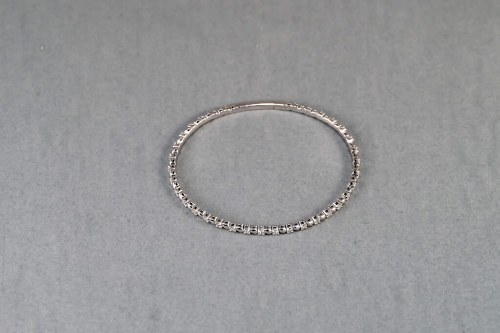 14k White Gold Diamond Flexible Bangle Bracelet
